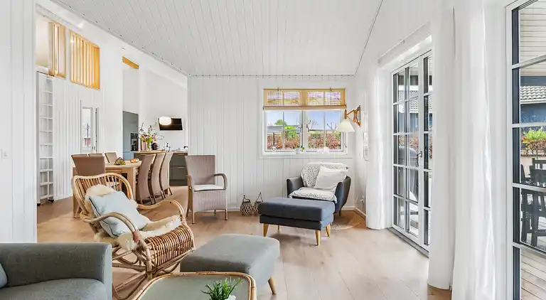 Exklusives Ferienhaus aus 2024 nahe dem Strand