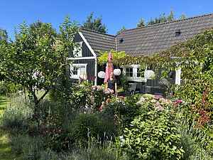 Hyggeligt sommerhus i naturskønne Rågeleje