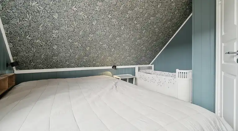 Nyrenoveret familiehus i Listed - Tæt på havet