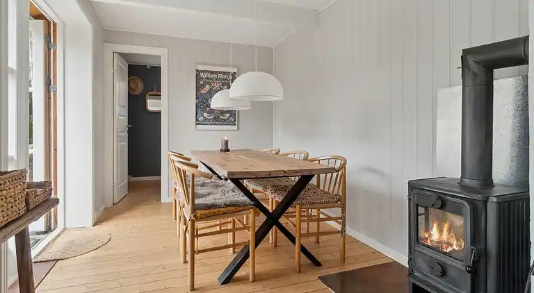 Nyrenoveret familiehus i Listed - Tæt på havet