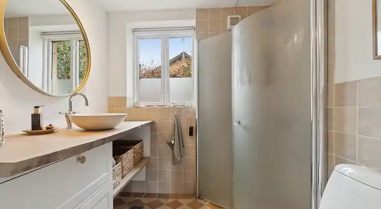 Nyrenoveret familiehus i Listed - Tæt på havet