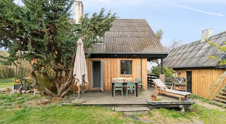 Nyrenoveret familiehus i Listed - Tæt på havet