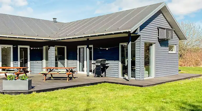 Sommerhus ved Fjellerup Strand