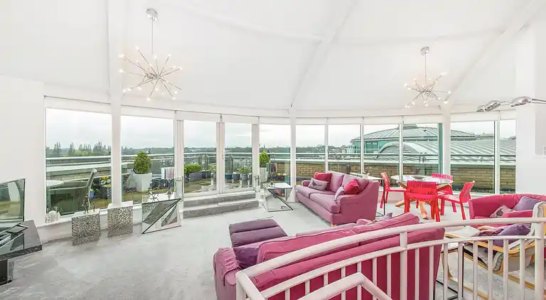 Apartment in City Centre West