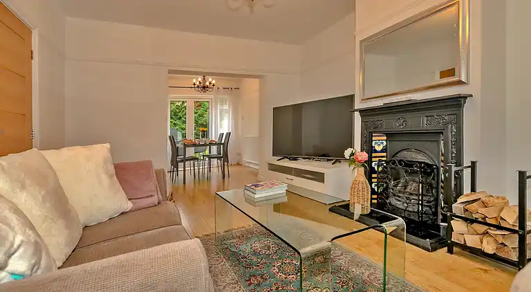 Holiday home in Catherine-de-Barnes