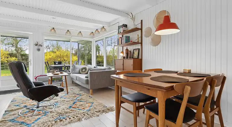 Ferienhaus nahe Strand, Wald und charmantem Hou