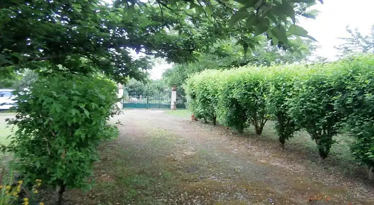 Cottage in Génis