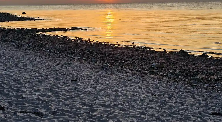 Gemütliches Ferienhaus nur 500 m zum strand