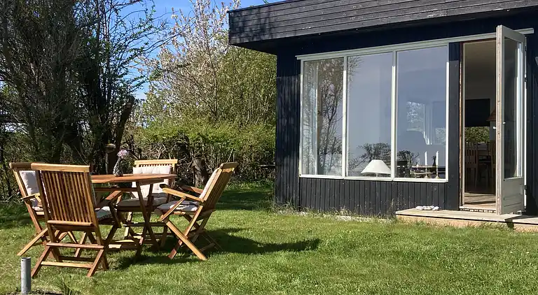 Feriehus ved vandkanten i Rødvig på Stevns