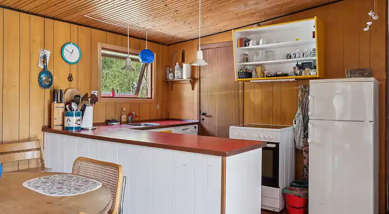 Charmerende sommerhus i rolige omgivelser