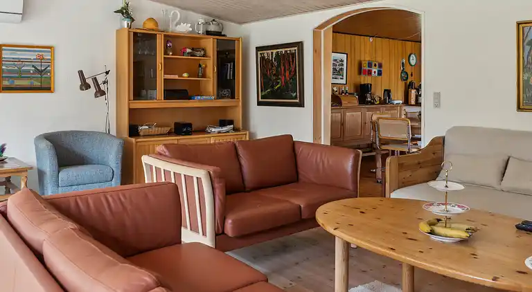 Charmerende sommerhus i rolige omgivelser