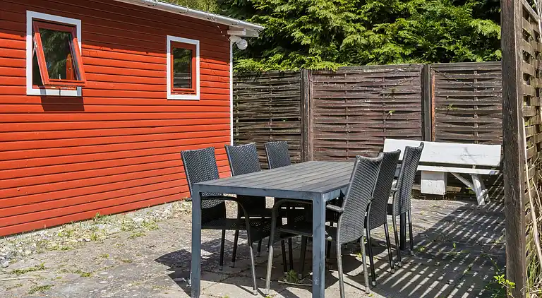 Charmerende sommerhus i rolige omgivelser