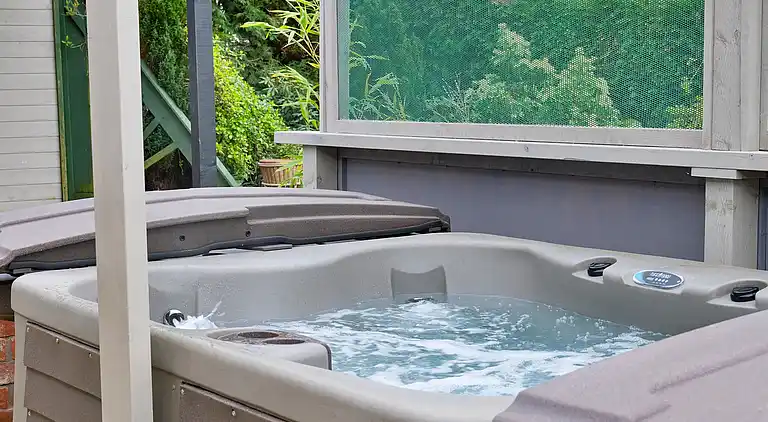 Cottage in The Grove