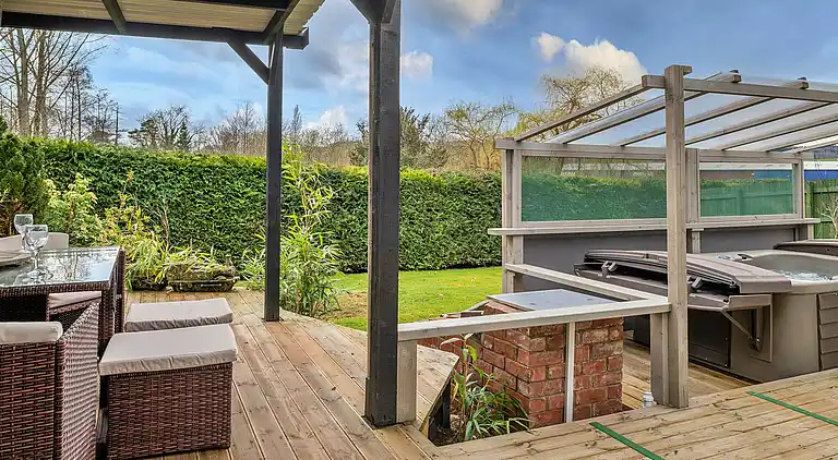 Cottage in The Grove