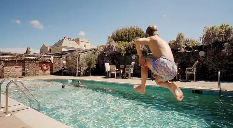 Holiday home in Saint Mellion