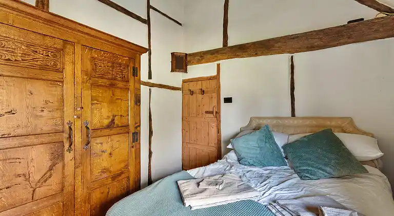 Cottage in Crawley Down