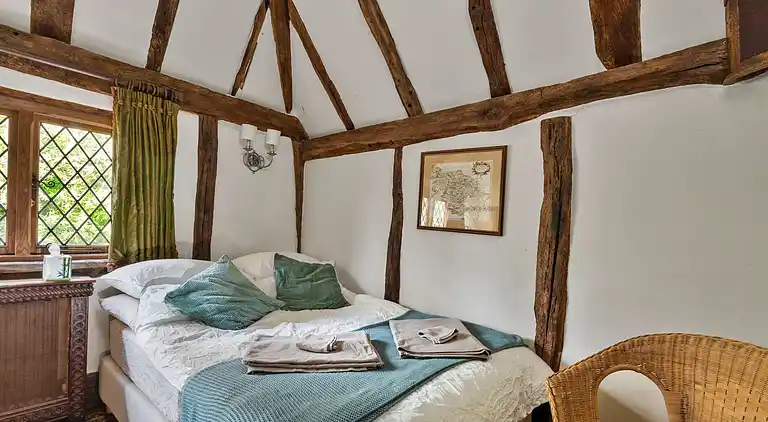 Cottage in Crawley Down