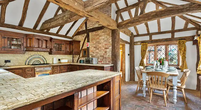 Cottage in Crawley Down