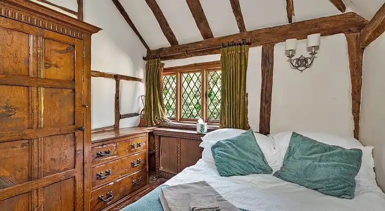 Cottage in Crawley Down