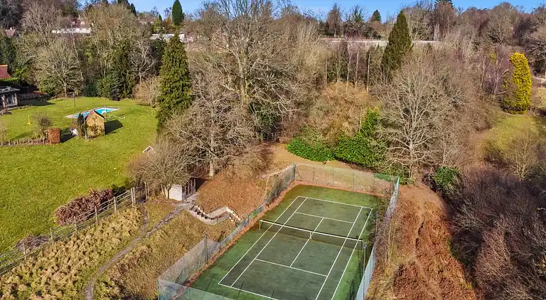 Cottage in Crawley Down