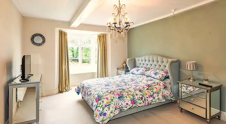 Holiday home in Islip