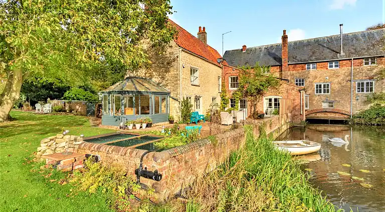 Holiday home in Islip