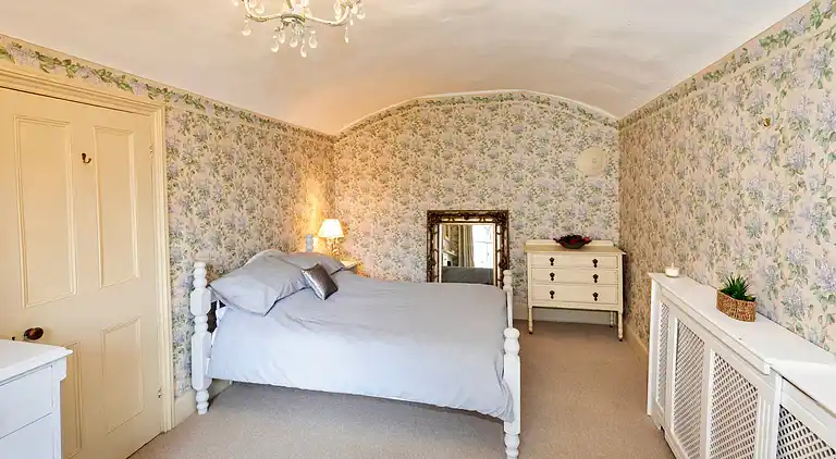 Holiday home in Islip