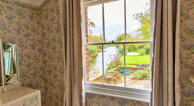 Holiday home in Islip