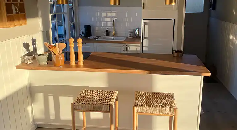 Idyllisk sommerhus tæt på vand og natur