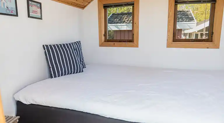 Hyggeligt sommerhus i naturrige omgivelser