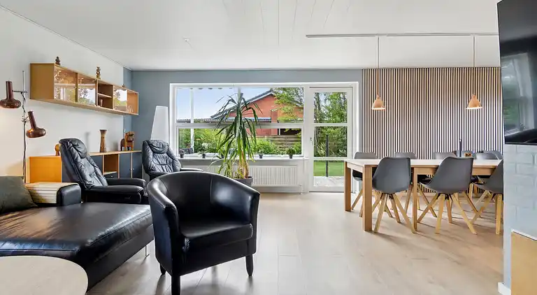 Nær strand og golf, med multirum.