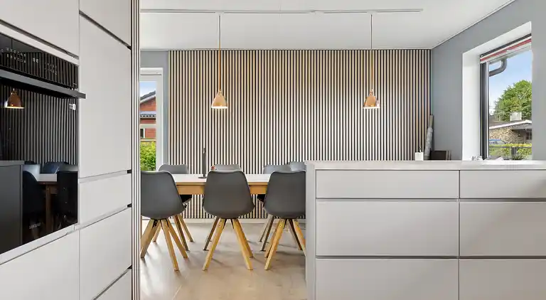 Nær strand og golf, med multirum.