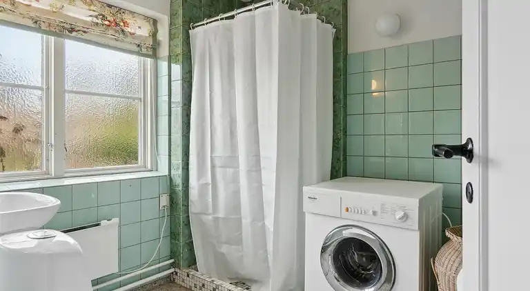 Charmerende lokalt hus med 5000m2 have og skov