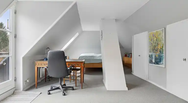 Charmerende lokalt hus med 5000m2 have og skov