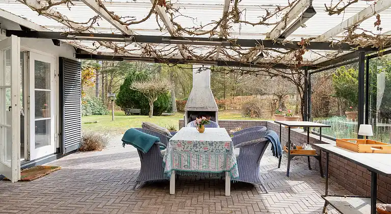 Charmerende lokalt hus med 5000m2 have og skov