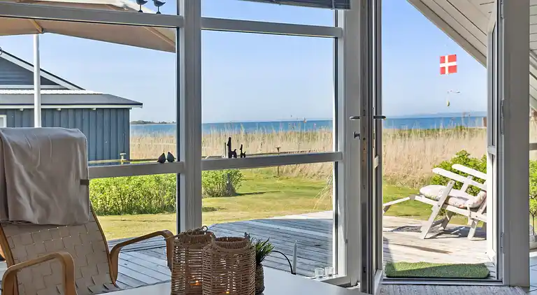Gemütliches Sommerhaus in Føns mit Meerblick