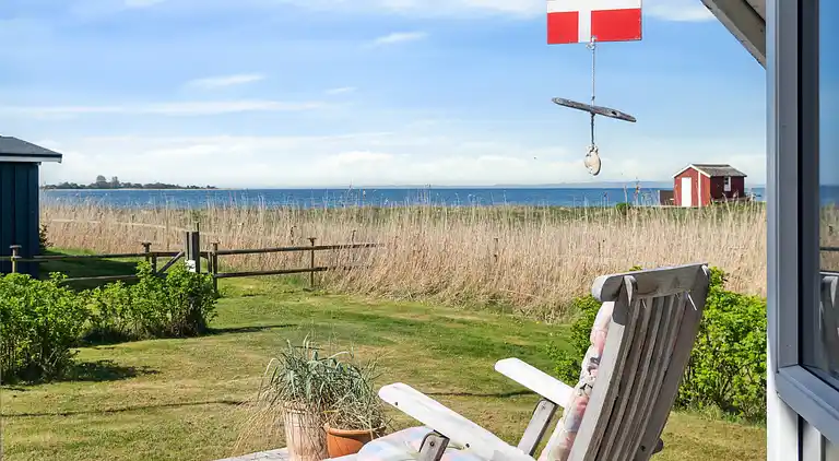 Gemütliches Sommerhaus in Føns mit Meerblick