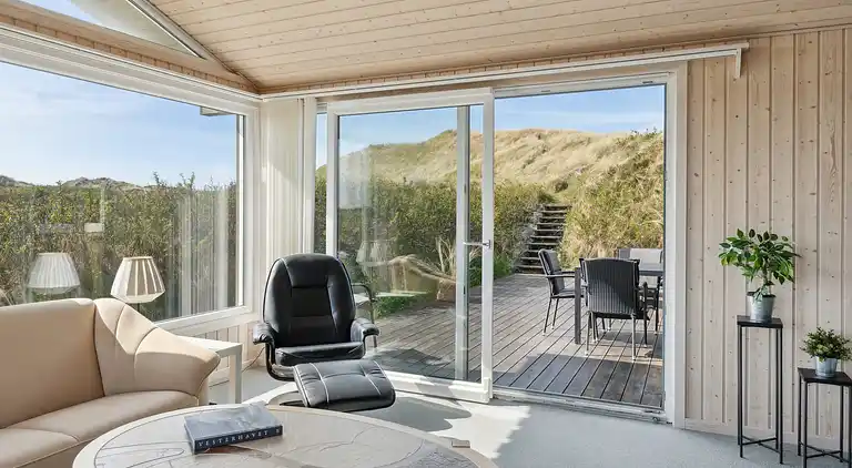 Førsteparket til Vesterhavet i moderne sommerhus