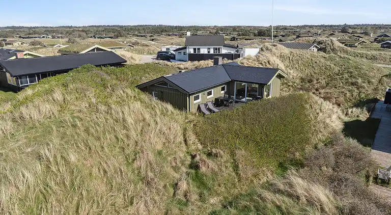 Førsteparket til Vesterhavet i moderne sommerhus