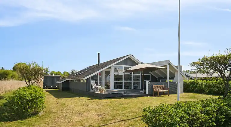 Gemütliches Sommerhaus in Føns mit Meerblick