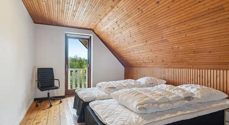 Stor feriebolig med havudsigt i Tejn