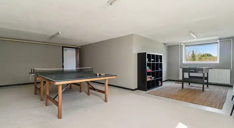 Stor feriebolig med havudsigt i Tejn