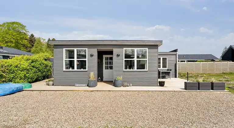 Helles Ferienhaus mit Meerblick