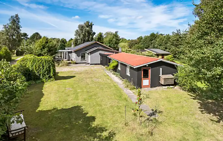 Hyggeligt sommerhus i Nykøbing Sjælland