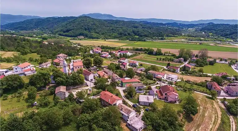 Apartment in Cerovlje