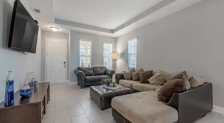 Home Near Disney Area-Sleeps 14 Guest