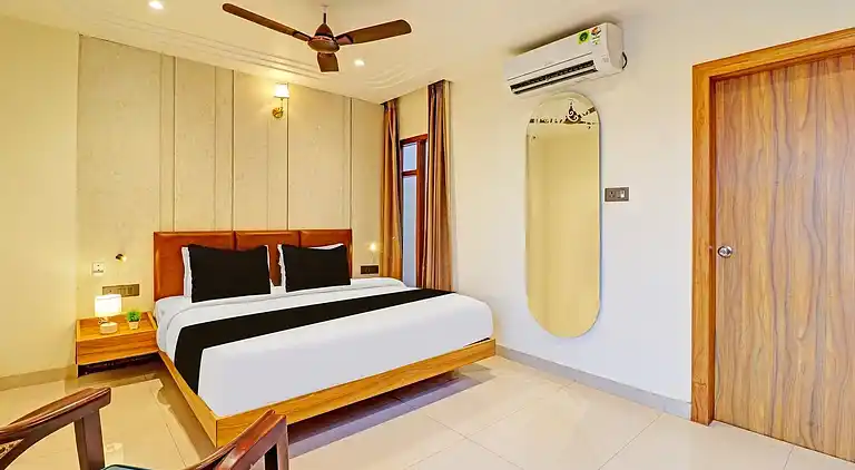 Ferienhaus in Arhat Bazaar