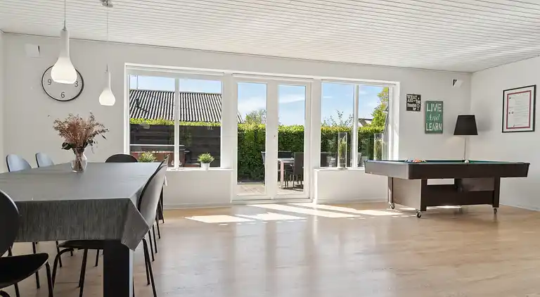 Aktivitetshus med vildmarksbad - Inkl. rengøring