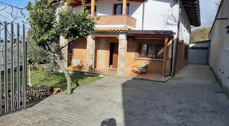 Cottage in Motta Santa Lucia