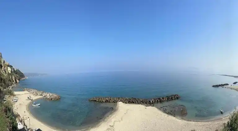 Semesterbostad i Pizzo